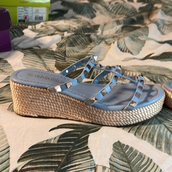 Olivia Miller Studded Wedge - Picture 3 of 5